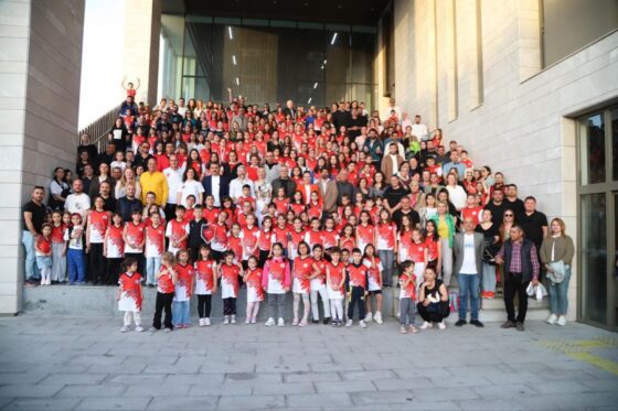 DİKİLİ BELEDİYESİ’NDEN VOLEYBOL ALTYAPISINA GÜÇLÜ ADIM